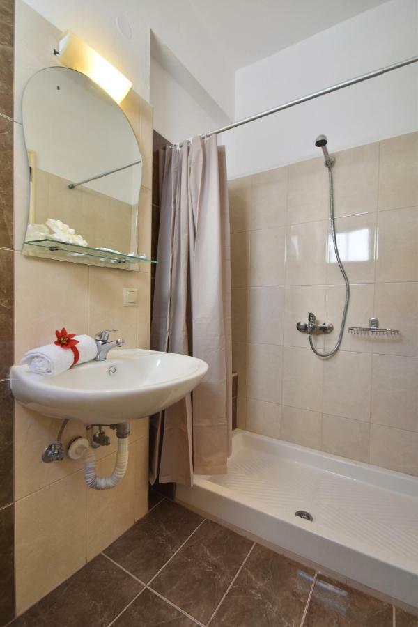 Aigli Rooms ليبتوكاريا المظهر الخارجي الصورة